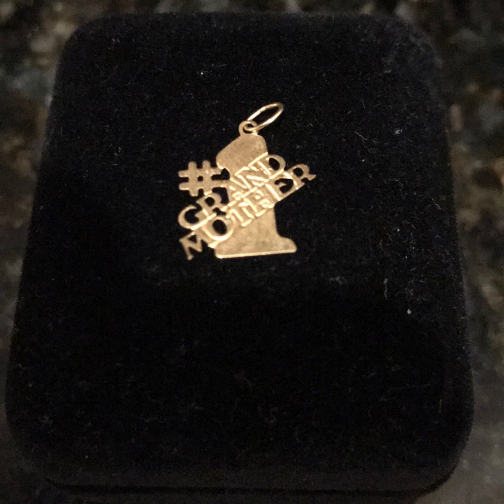 14K gold #1 Grandmother charm